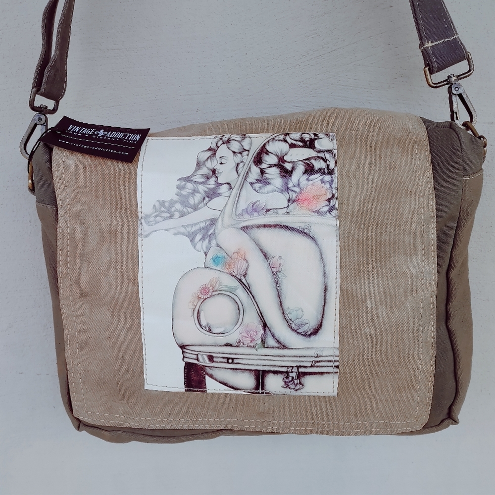 Vintage Addiction VW Beetle Girl Tent Crossbody